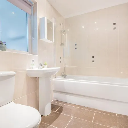 2 Bed In Sz439 Ferienhaus