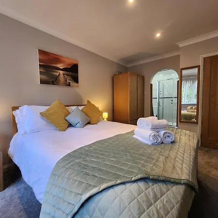 2 Bed In Sz439 Ferienhaus