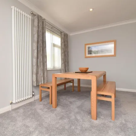 Сasa de vacaciones 2 Bed In Staveley Oc-Sz439 *